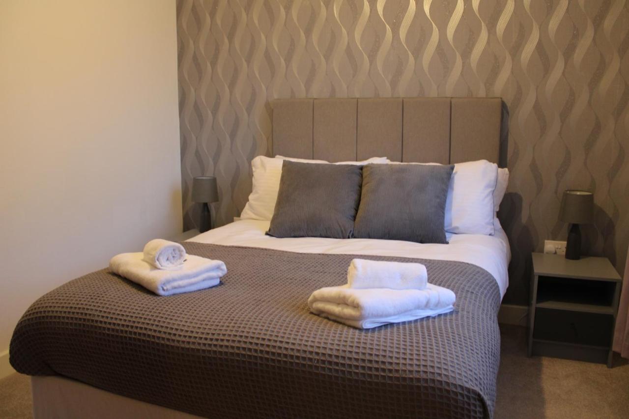 Haven - Spacious Luxury Home Perfect For Families, Couples And Contractors! 5Mins To Xscape And Junction 32! Castleford Luaran gambar